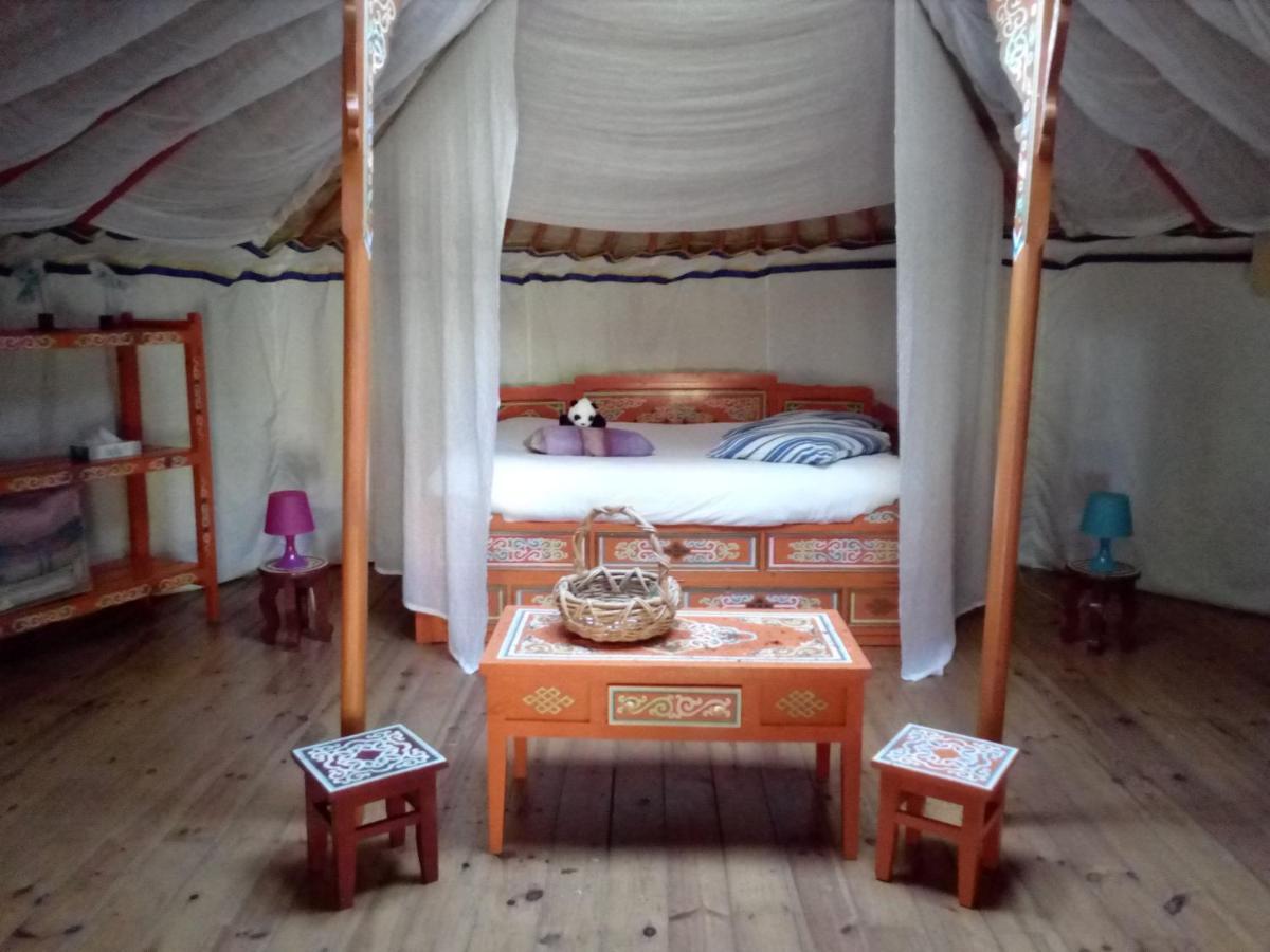 Le Pre Karvain Bed and Breakfast Couddes Exteriör bild