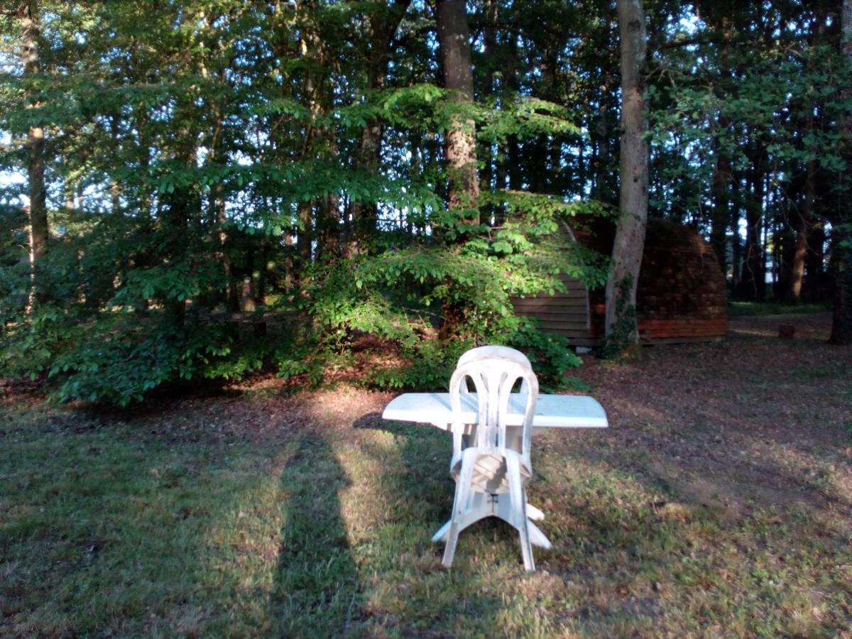 Le Pre Karvain Bed and Breakfast Couddes Exteriör bild