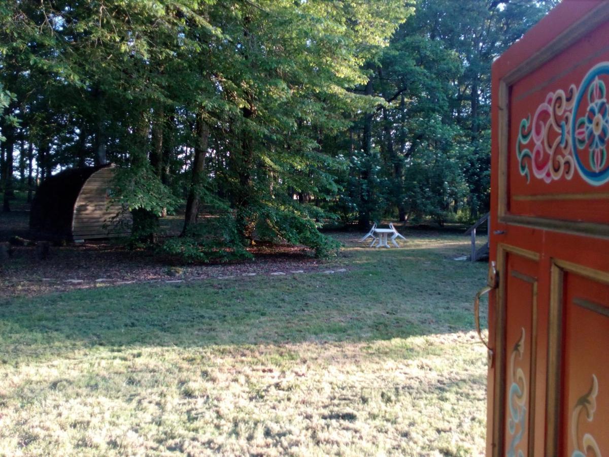 Le Pre Karvain Bed and Breakfast Couddes Exteriör bild