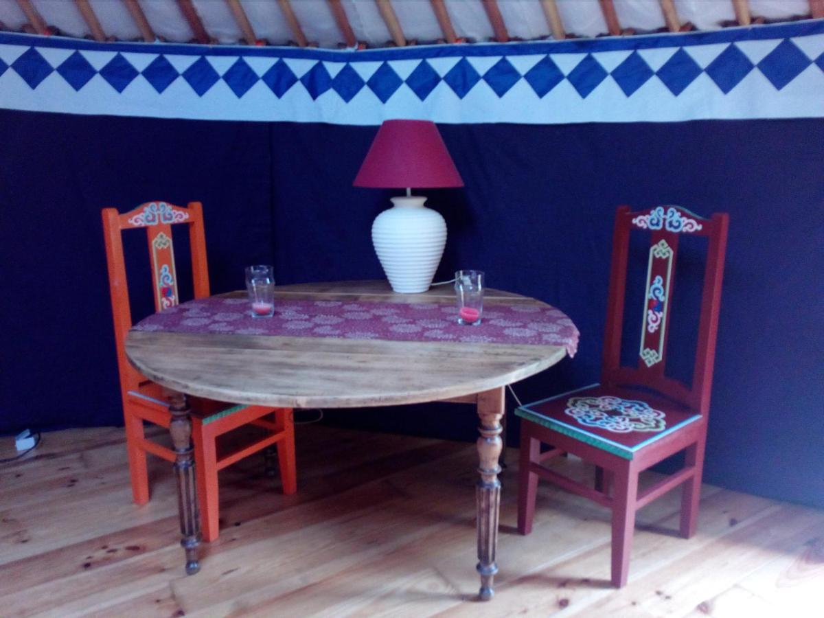 Le Pre Karvain Bed and Breakfast Couddes Exteriör bild