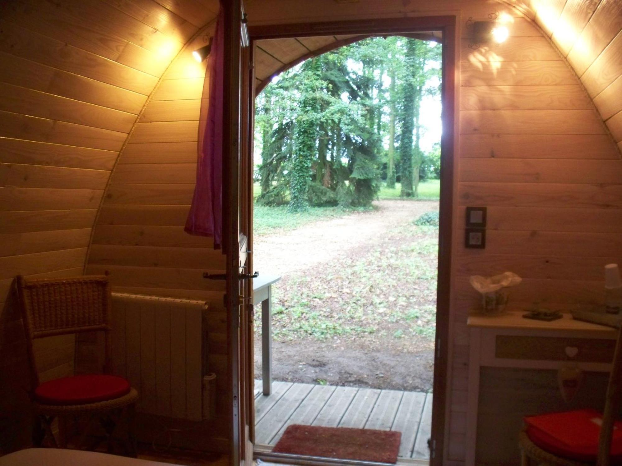 Le Pre Karvain Bed and Breakfast Couddes Rum bild