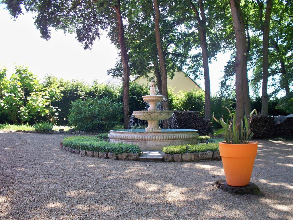Le Pre Karvain Bed and Breakfast Couddes Exteriör bild