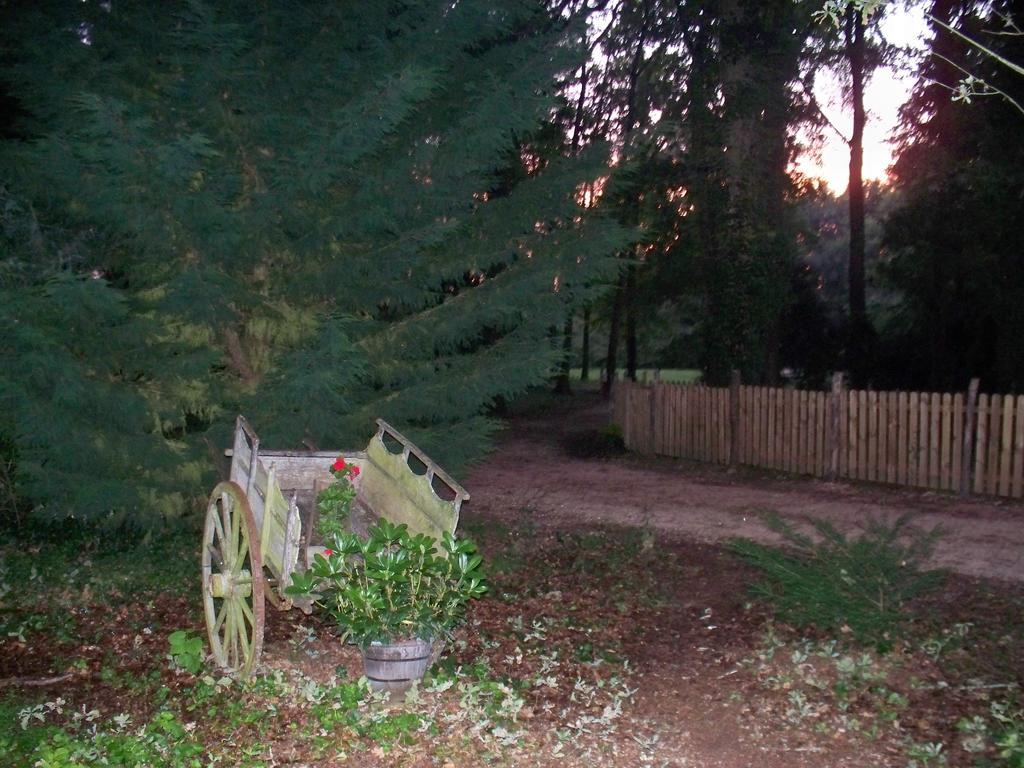 Le Pre Karvain Bed and Breakfast Couddes Exteriör bild